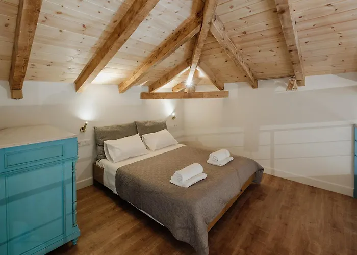 Benaki Loft Appartement *