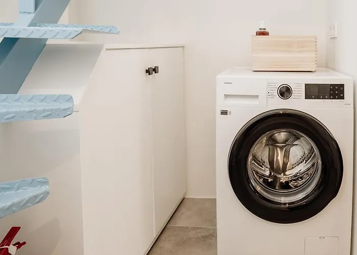 Benaki Loft * Kalamata